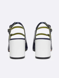 Carel Maria Janes>Blauw Leer En Wit Lakleer Slingback Mary Janes