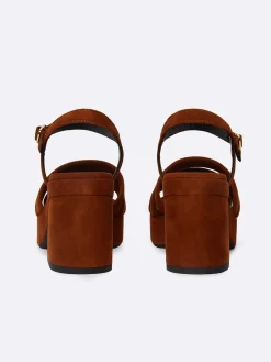 Carel Sandalen En Muilezels>Camel Suede Leren Sandalen