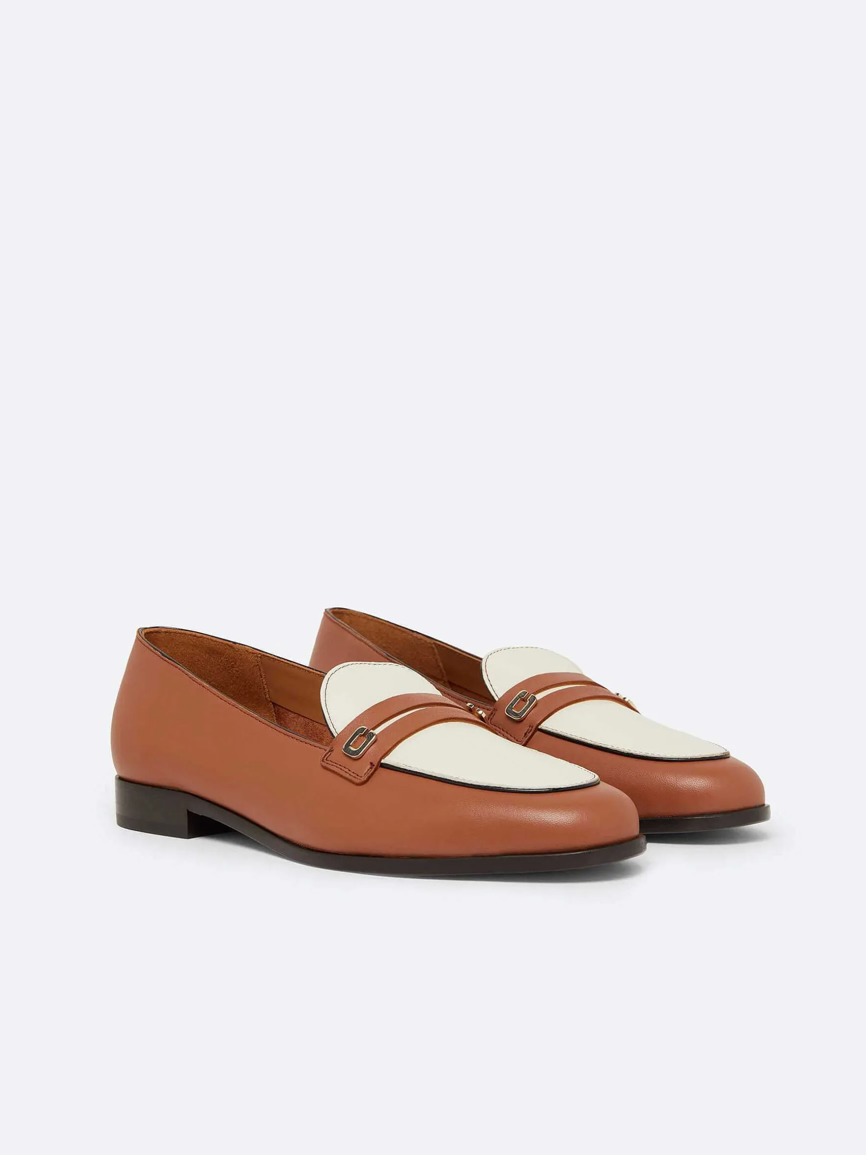 Carel Loafers>Cognac En Ivoor Lederen Loafers