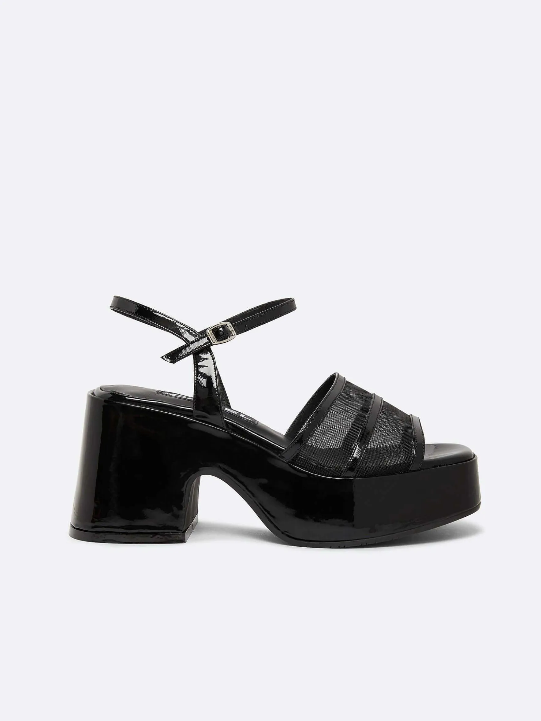 Carel Sandalen En Muilezels>Sandalen Van Zwart Lakleer En Mesh