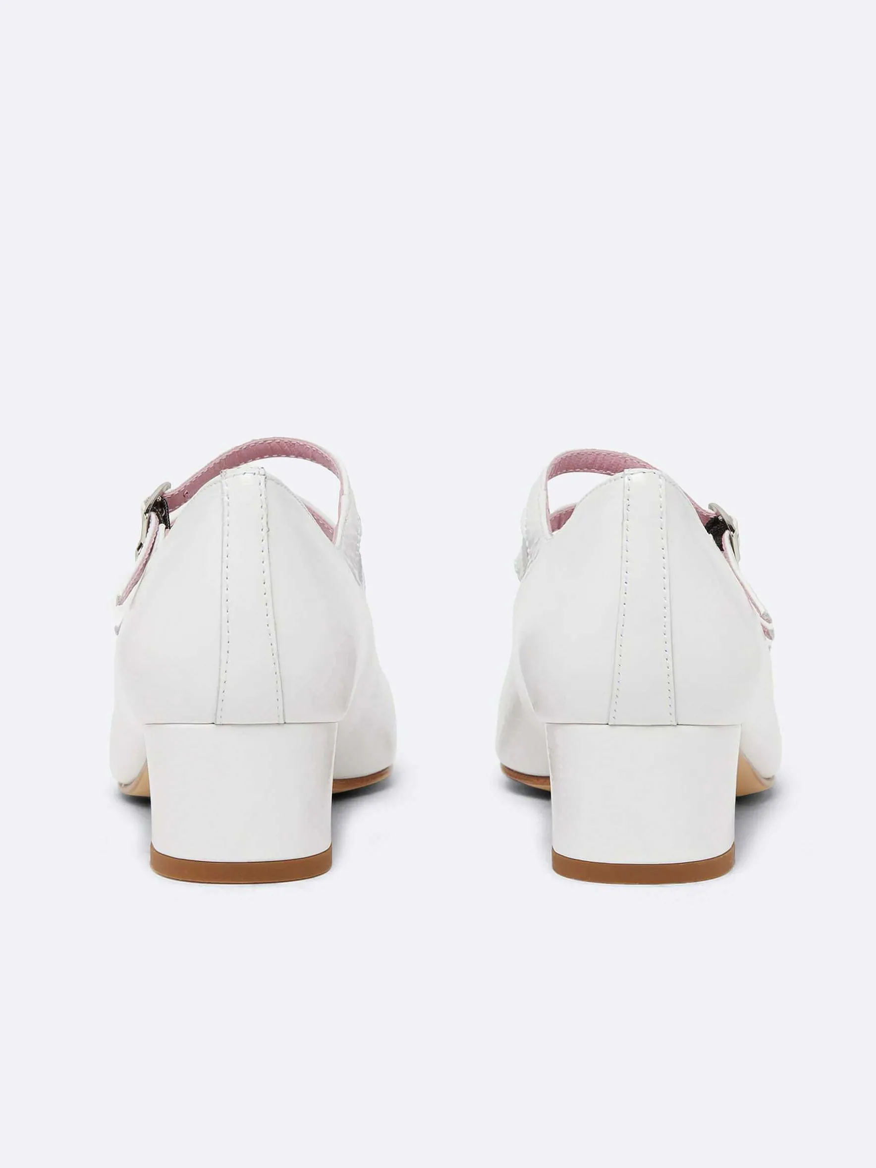 Carel Maria Janes>Witte Naplack Leren Mary Janes Pumps