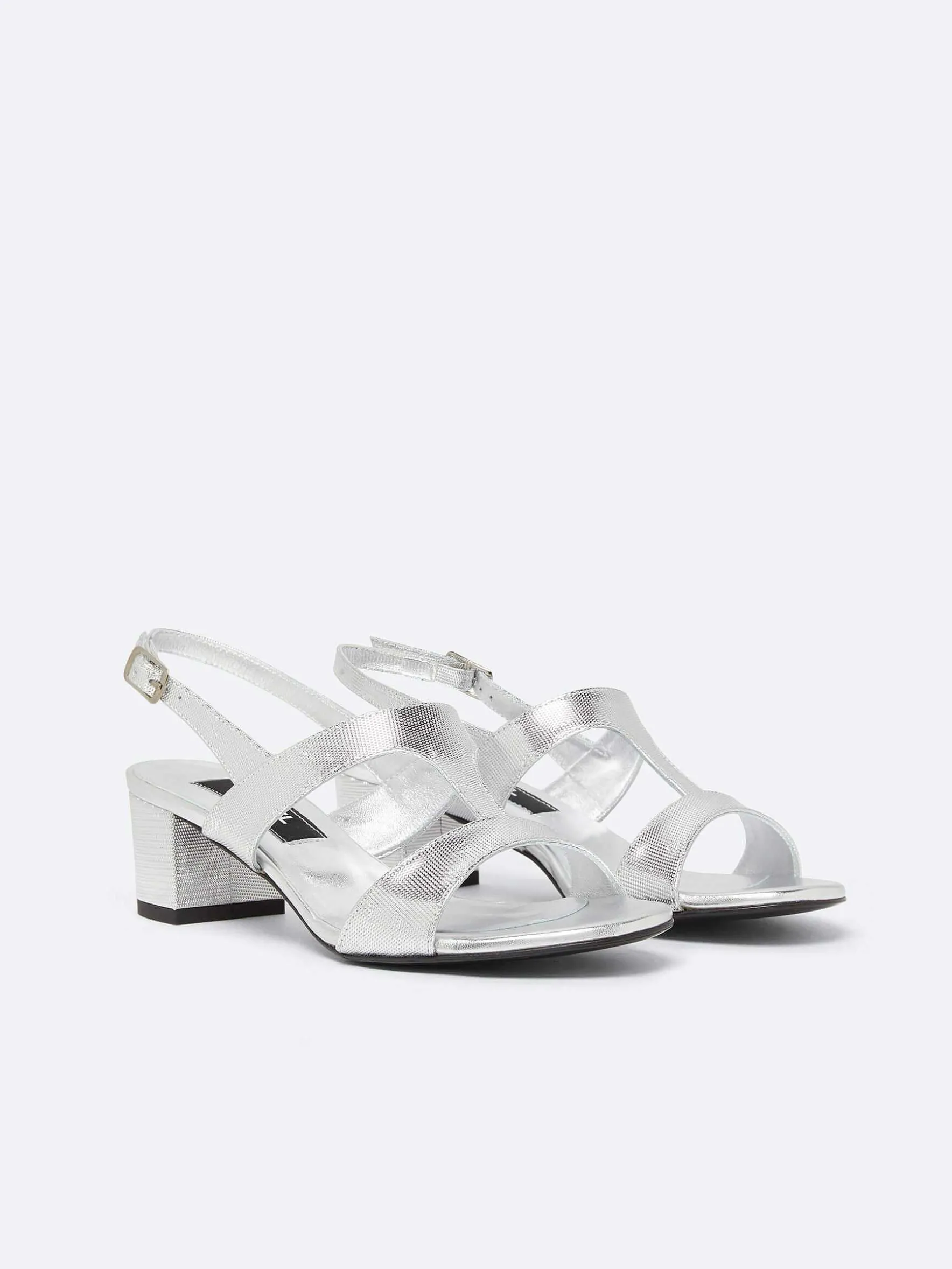 Carel Sandalen En Muilezels>Zilveren Mesh Leren Sandalen Met Relief