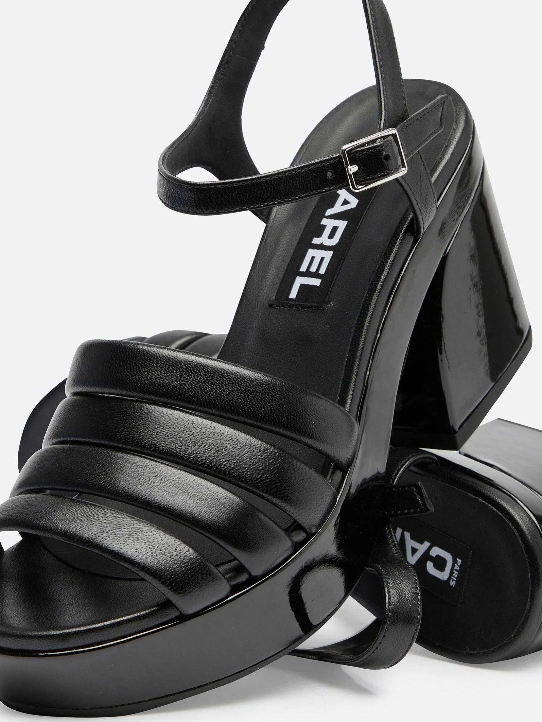 Carel Sandalen En Muilezels>Zwarte Lak- En Leren Sandalen