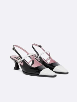 Carel Pompen>Zwart-Wit Lakleren Slingback Pumps