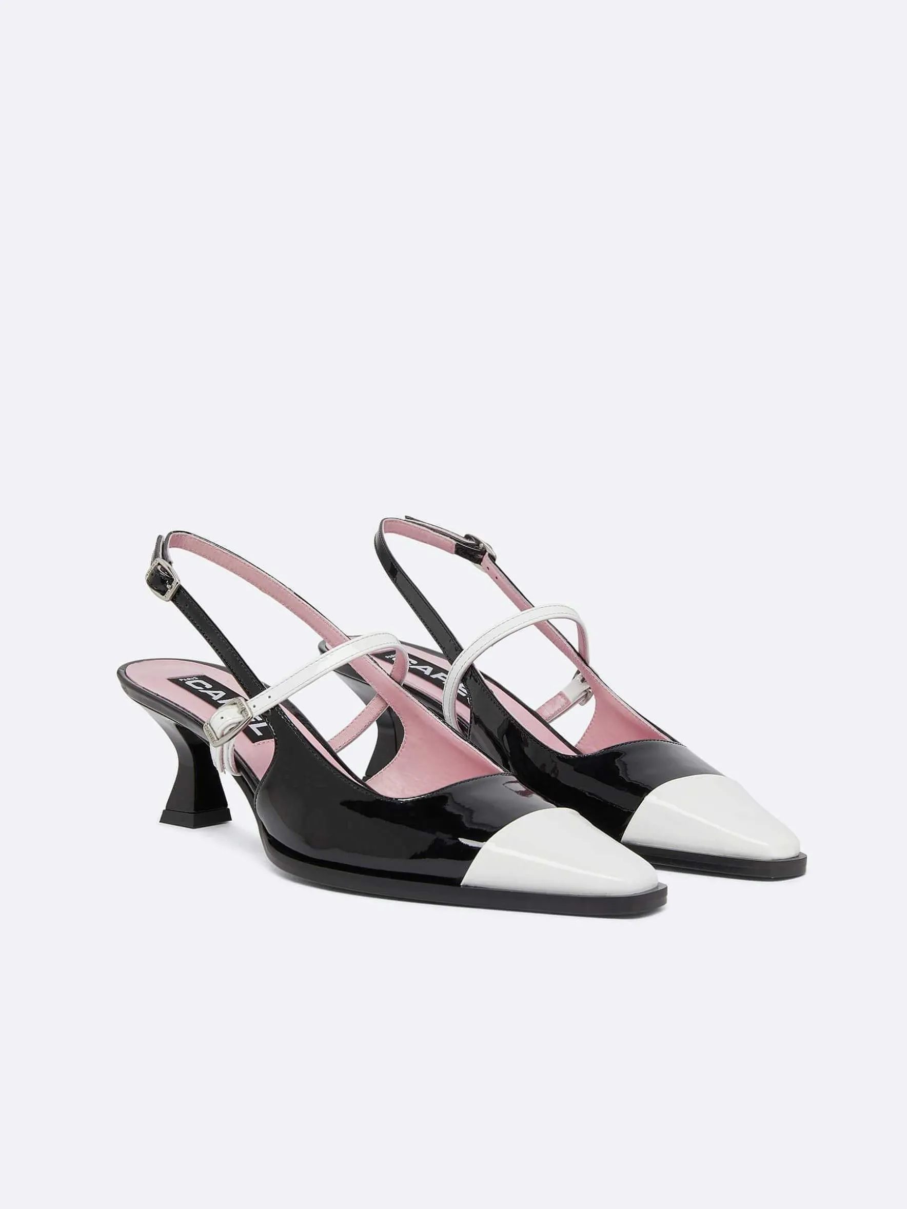 Carel Pompen>Zwart-Wit Lakleren Slingback Pumps